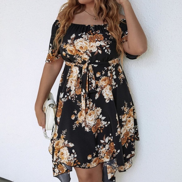 Boho Plus Floral Print Off shoulder Belted Dress - Picture 3 of 6
